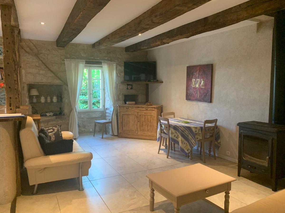 La Maison De Chloe Senouillac Kültér fotó