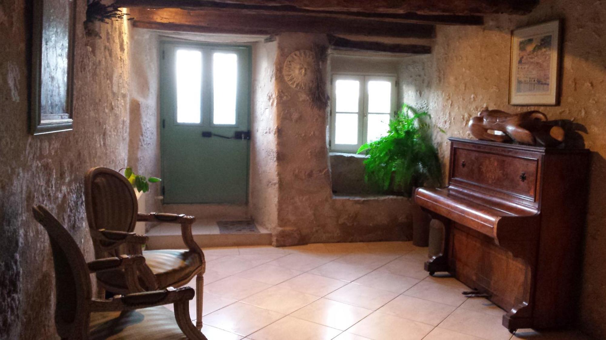 La Maison De Chloe Senouillac Kültér fotó